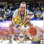 النجم وائل عرقجي يودع نادي “الرياضي” برسالة مؤثرة ماذا قال فيها ؟.